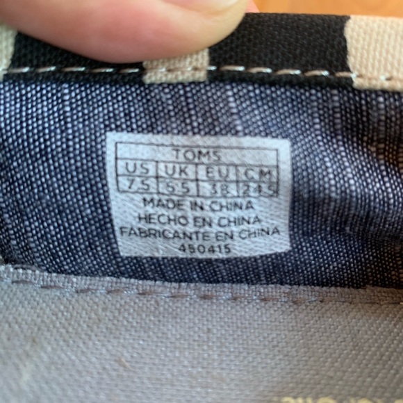 Toms Zebra Print Classic Slip-Ons - Picture 6 of 6